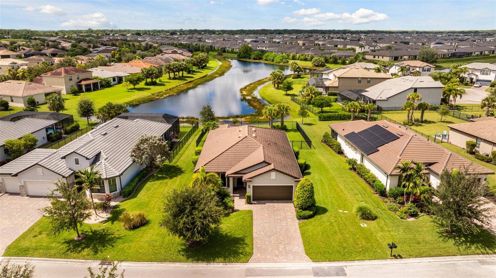 3421 HAMPTON BLVD, Alva, FL 33920