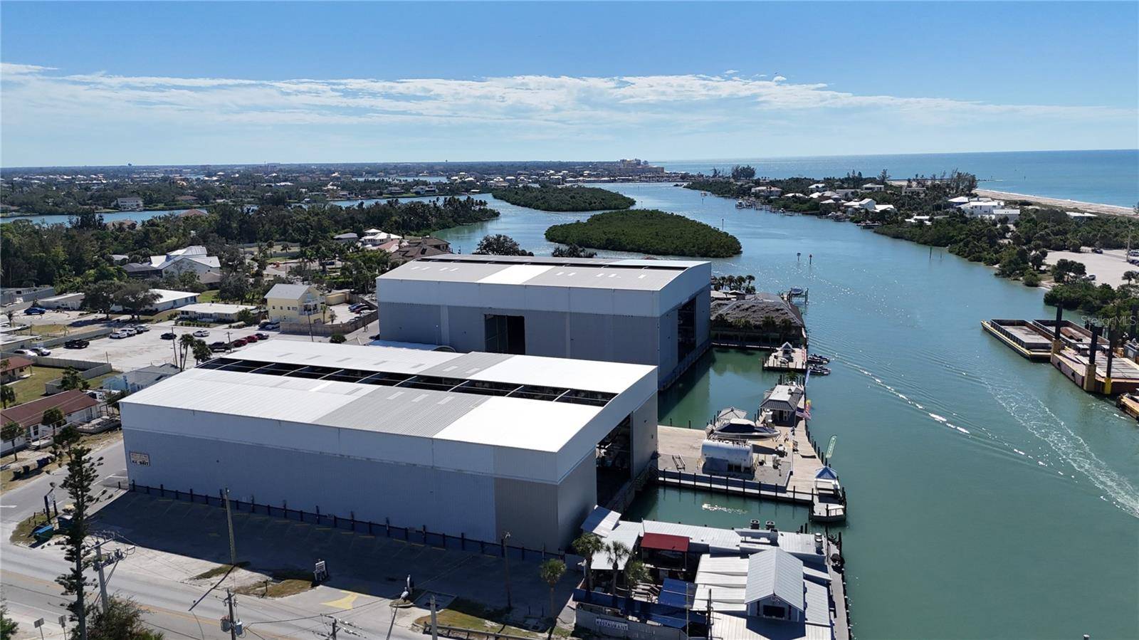 100 CIRCUIT RD #S62, Nokomis, FL 34275
