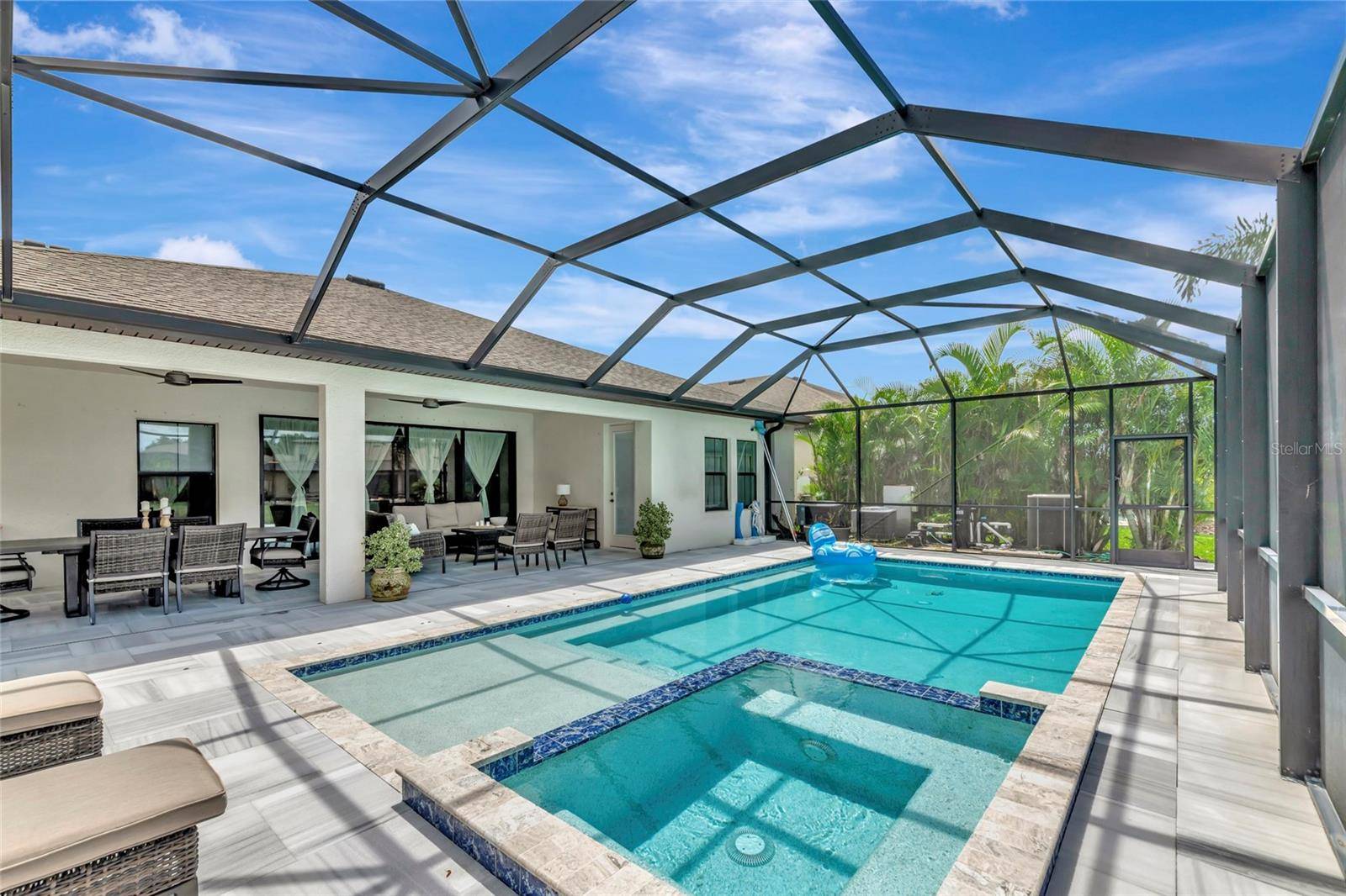 9211 ISABELLA CIR, Parrish, FL 34219