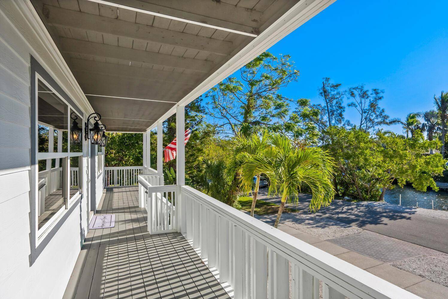 651 AVENIDA DEL NORTE, Sarasota, FL 34242