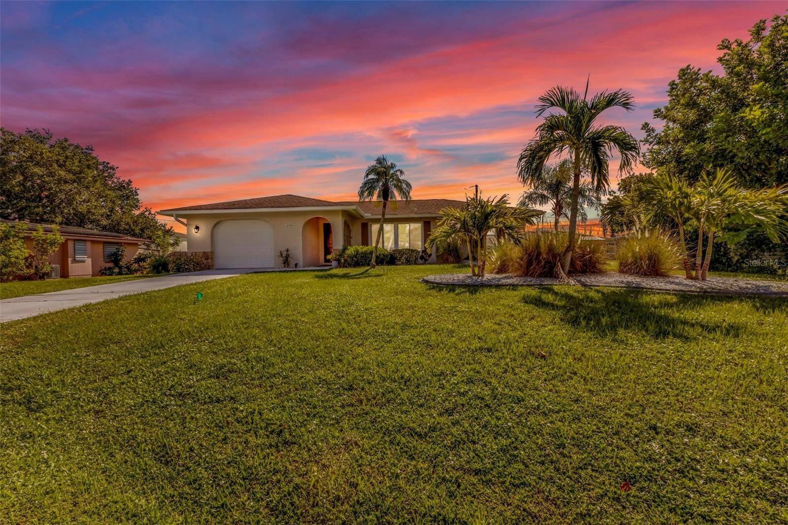 209 ROCKWOOD ST NW, Port Charlotte, FL 33952