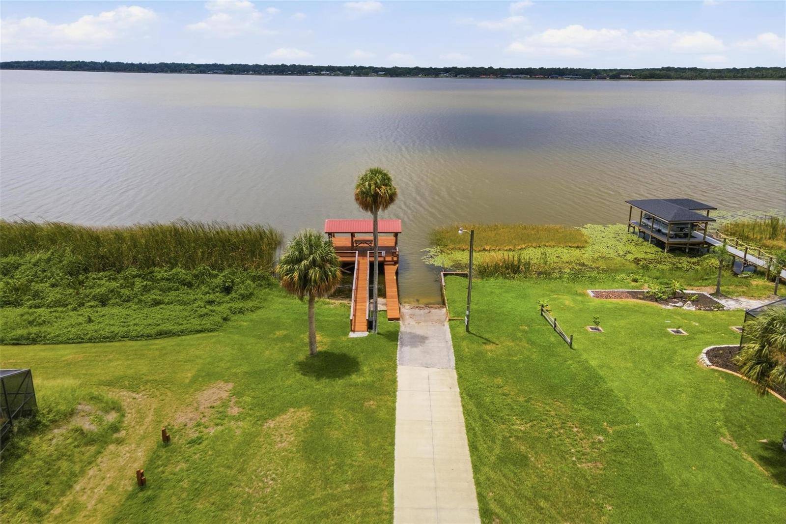 5250 FREDRICK RD, Fruitland Park, FL 34731