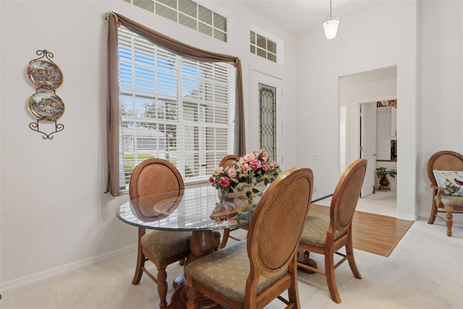 20743 QUEEN ALEXANDRA DR, Leesburg, FL 34748