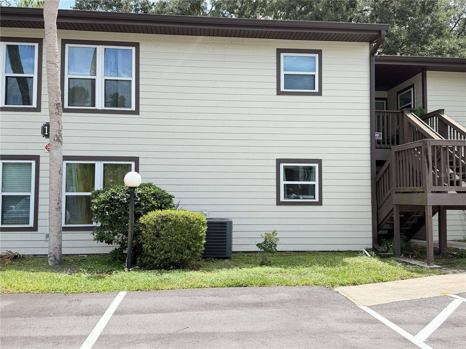 13103 SANDALWOOD DR #13-103, Wildwood, FL 34785