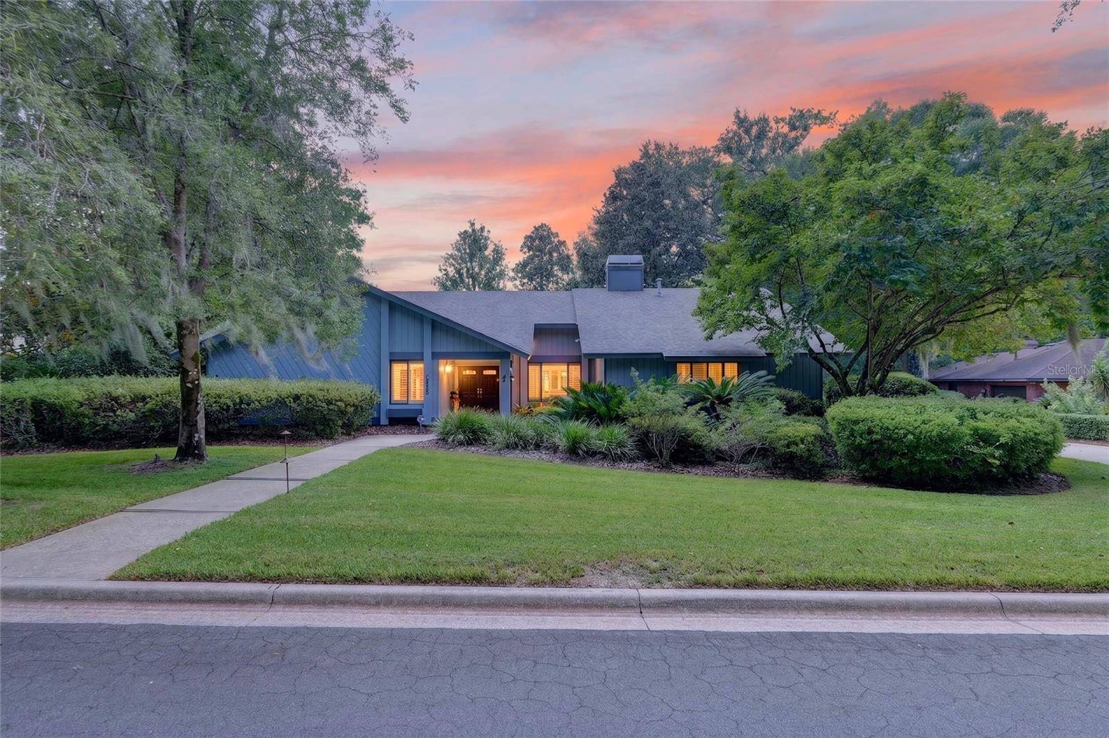 2445 NW 15TH PL, Gainesville, FL 32605