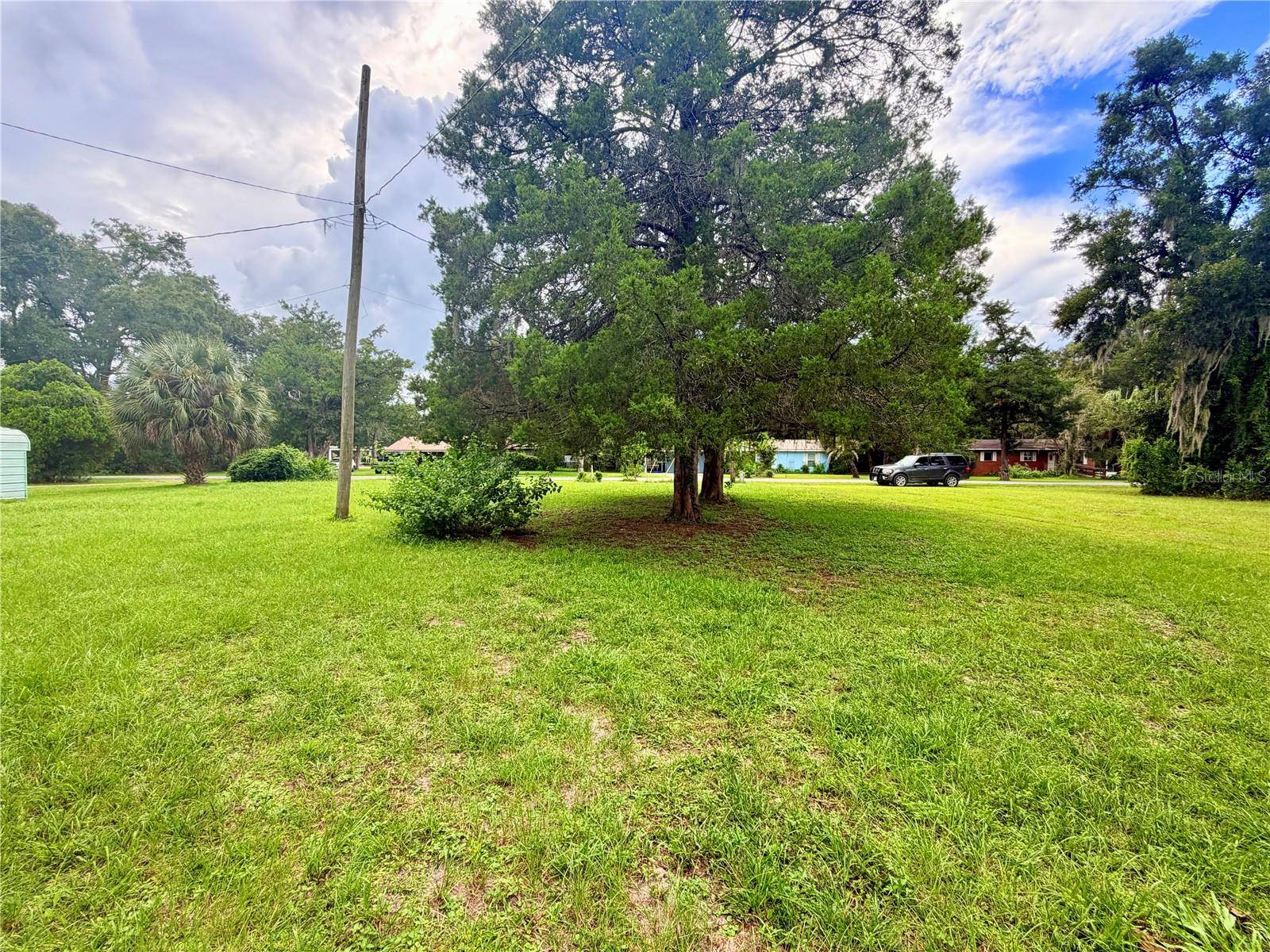 1709 NW 5TH ST, Chiefland, FL 32626