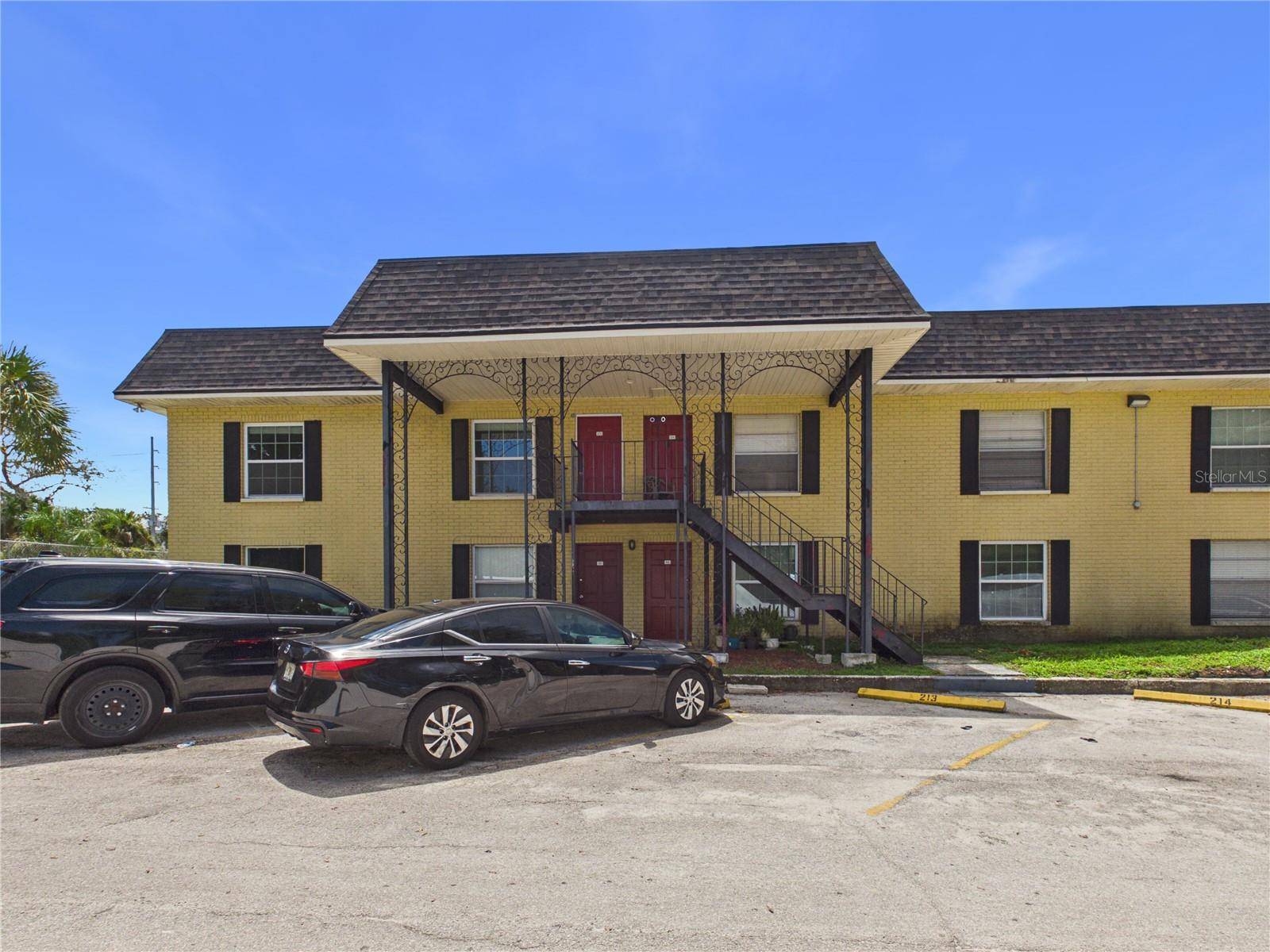 2800 E 113TH AVE #213, Tampa, FL 33612