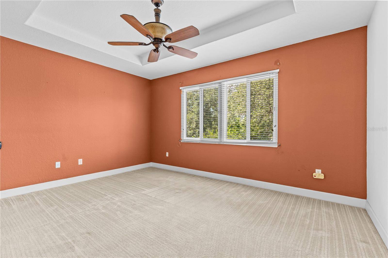 8302 RIVERDALE LN, Davenport, FL 33896