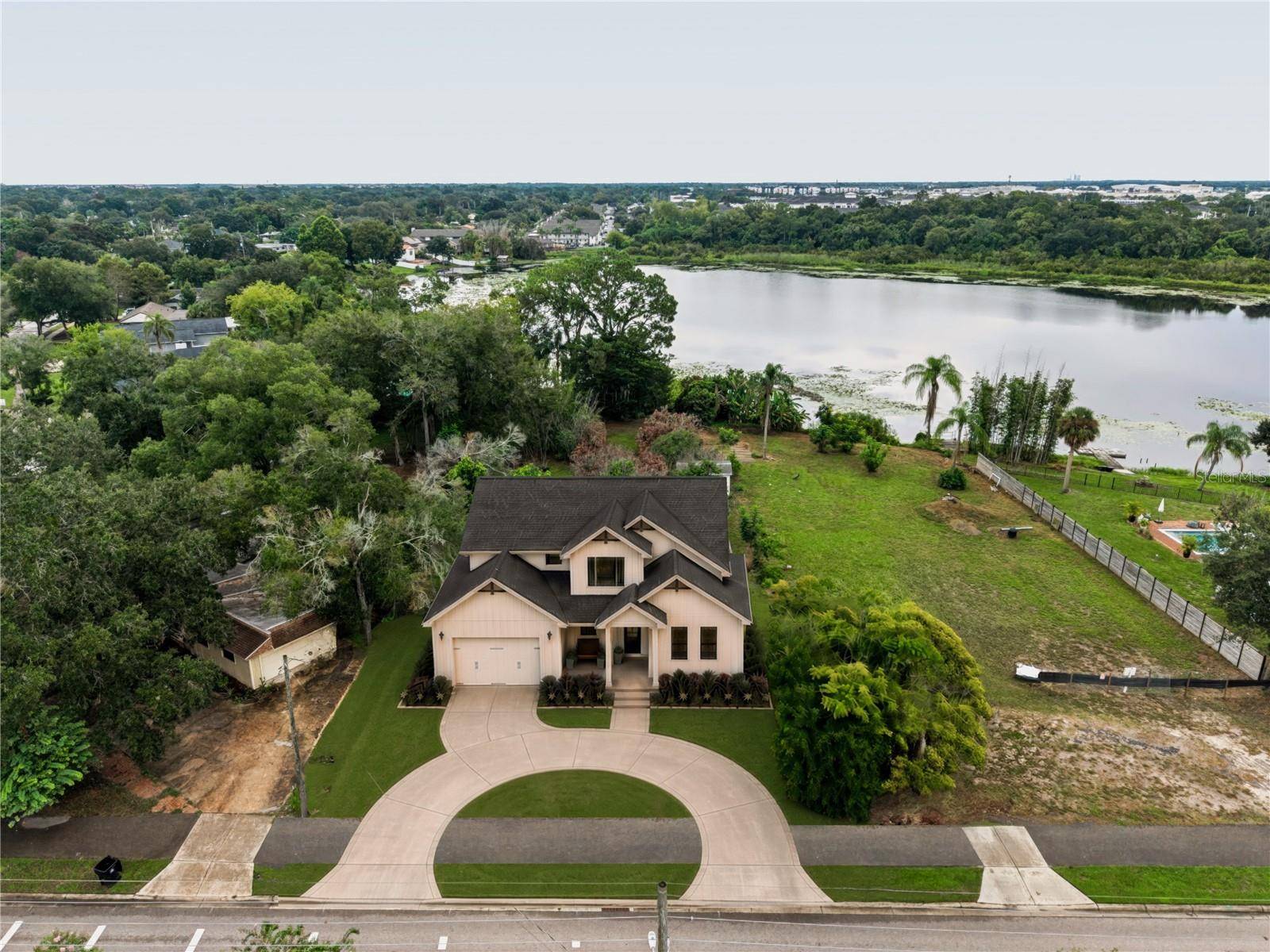 1111 N BUMBY AVE, Orlando, FL 32803
