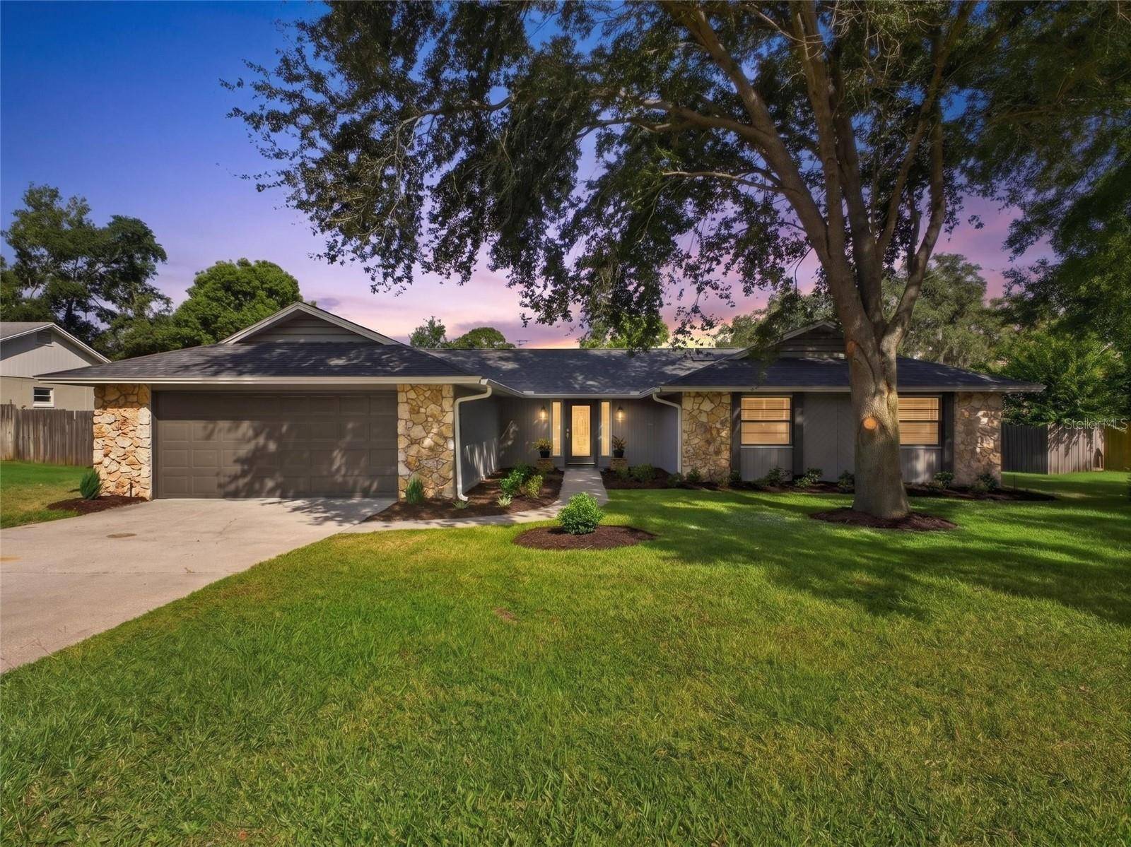 2183 BENT OAK DR, Apopka, FL 32712