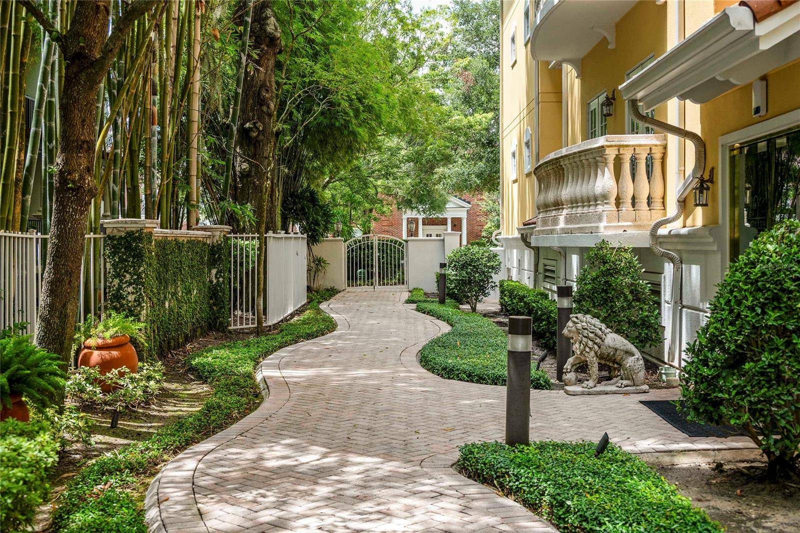 200 S INTERLACHEN AVE #350, Winter Park, FL 32789