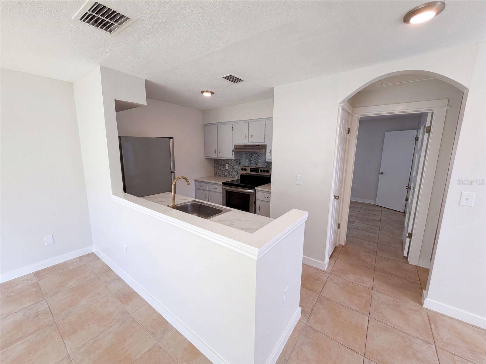 411 DORCHESTER SQ, Lake Mary, FL 32746