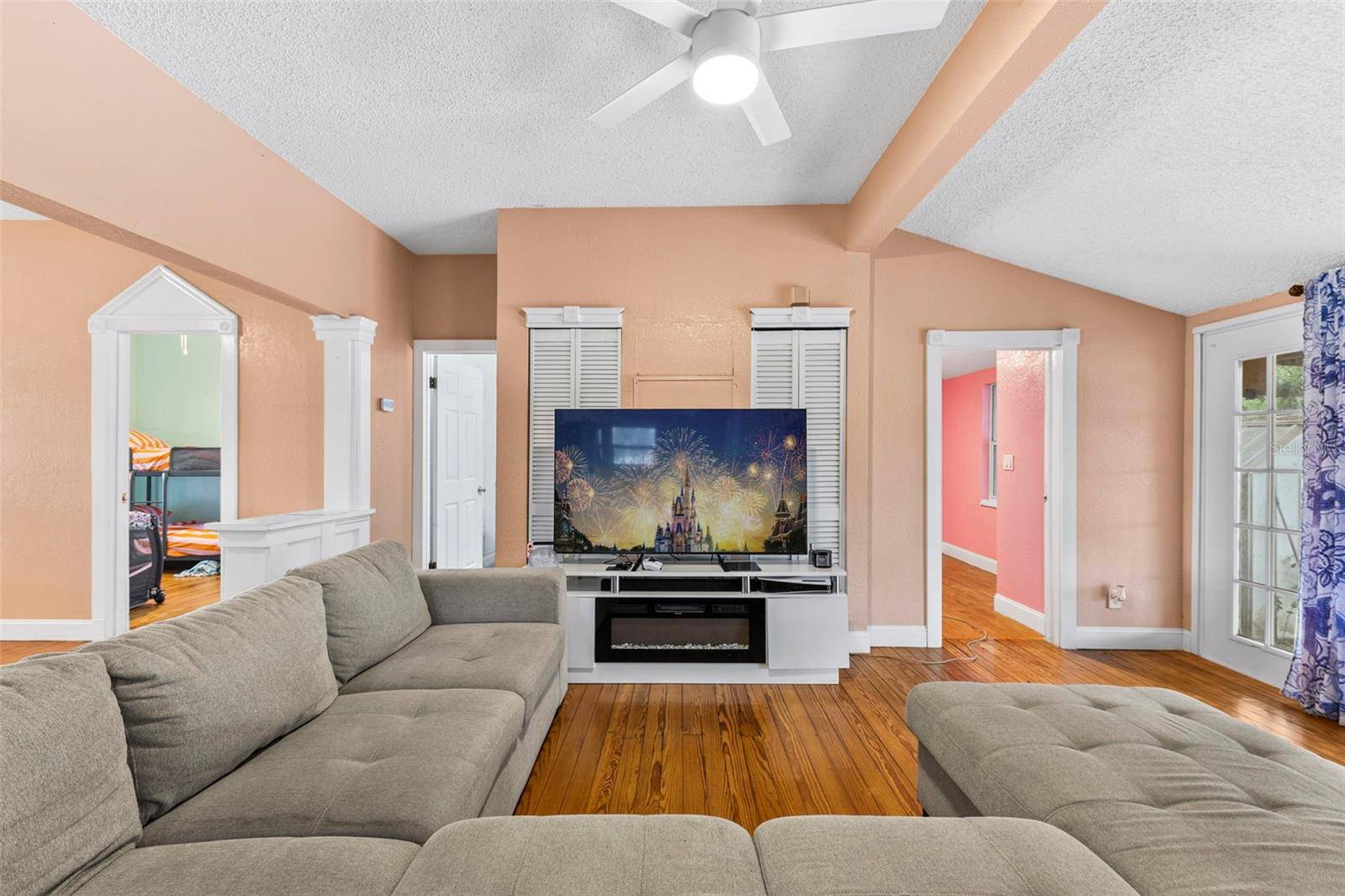 1031 WALTHAM AVE, Orlando, FL 32809