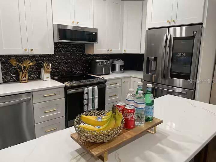 4 CARDINAL DRIVE, Longwood, FL 32779