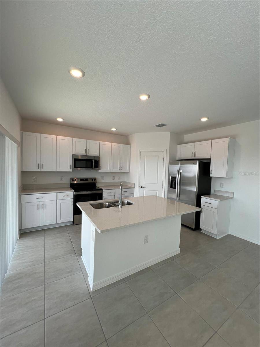 4744 BABYS BREATH PL, Haines City, FL 33844