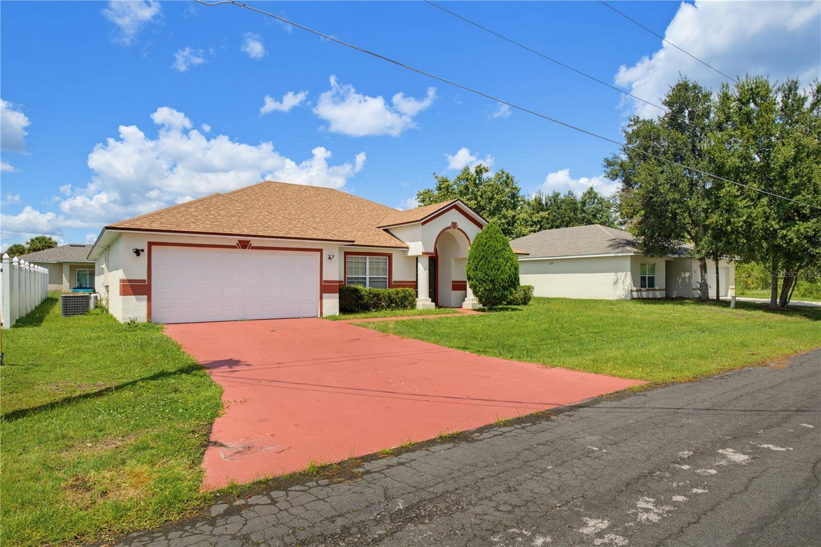 672 BASINGSTOKE CT, Kissimmee, FL 34758