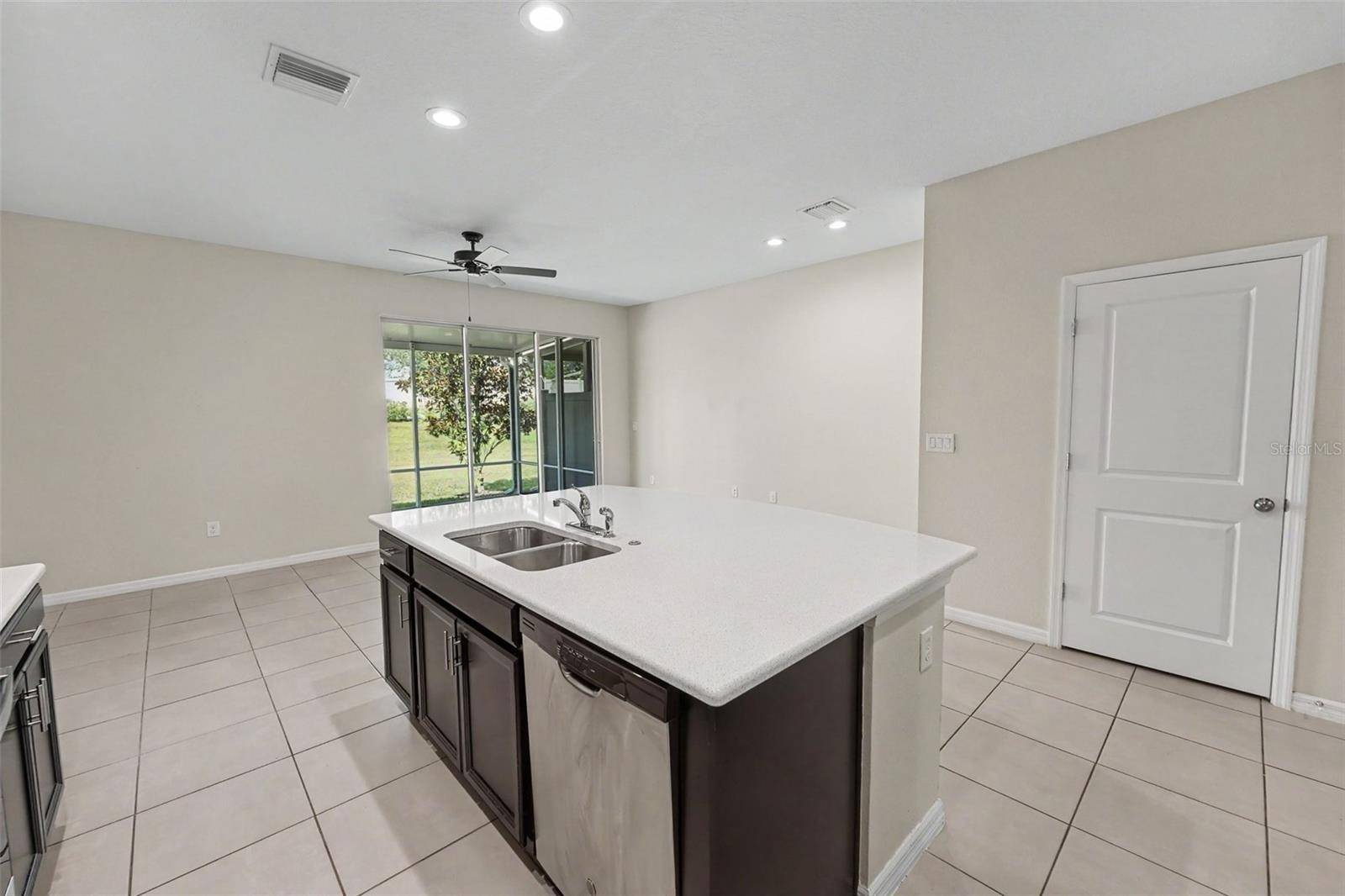 6116 WILLOWSIDE ST, Palmetto, FL 34221
