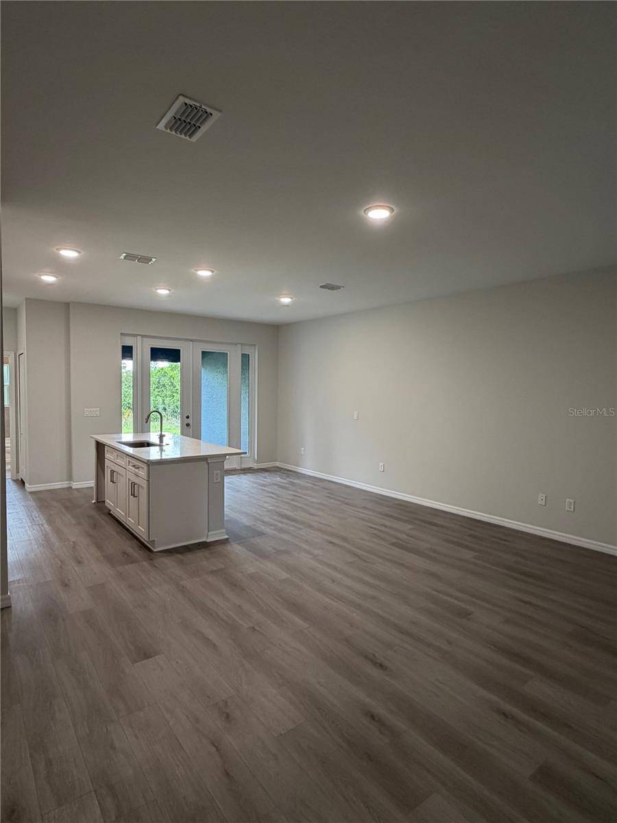 15709 SW 34TH COURT RD, Ocala, FL 34473
