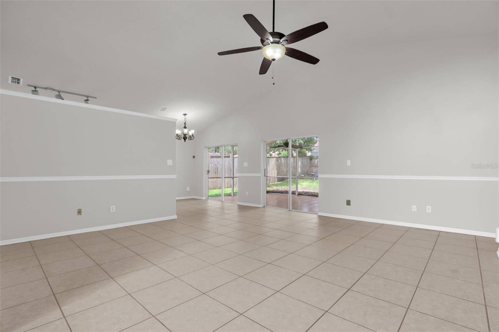 1930 AQUARIUS CT, Oviedo, FL 32766