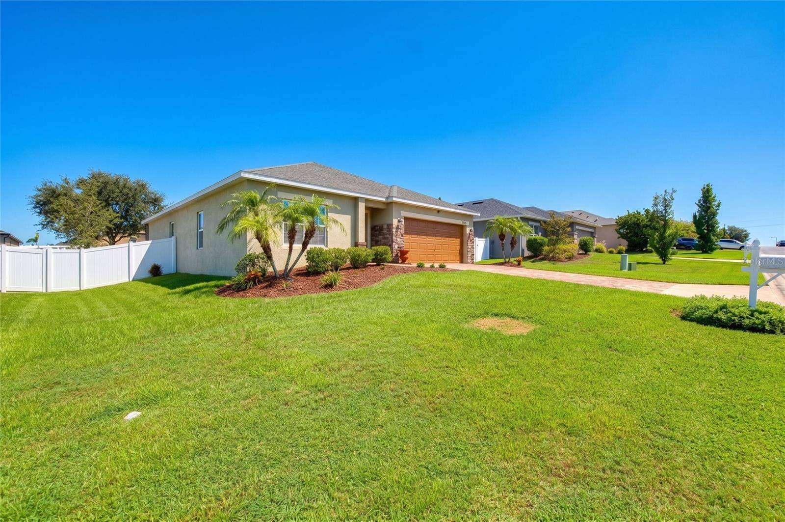 10254 LENOX ST, Clermont, FL 34711