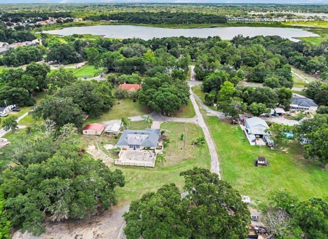 10073 LAKE MEADOW RD, Apopka, FL 32703