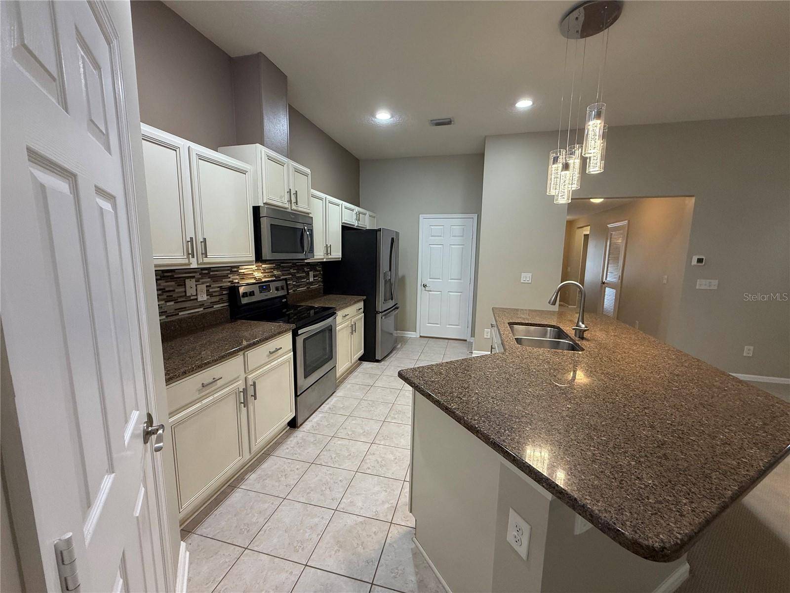 120 PRESTWICK GRANDE DR, Daytona Beach, FL 32124