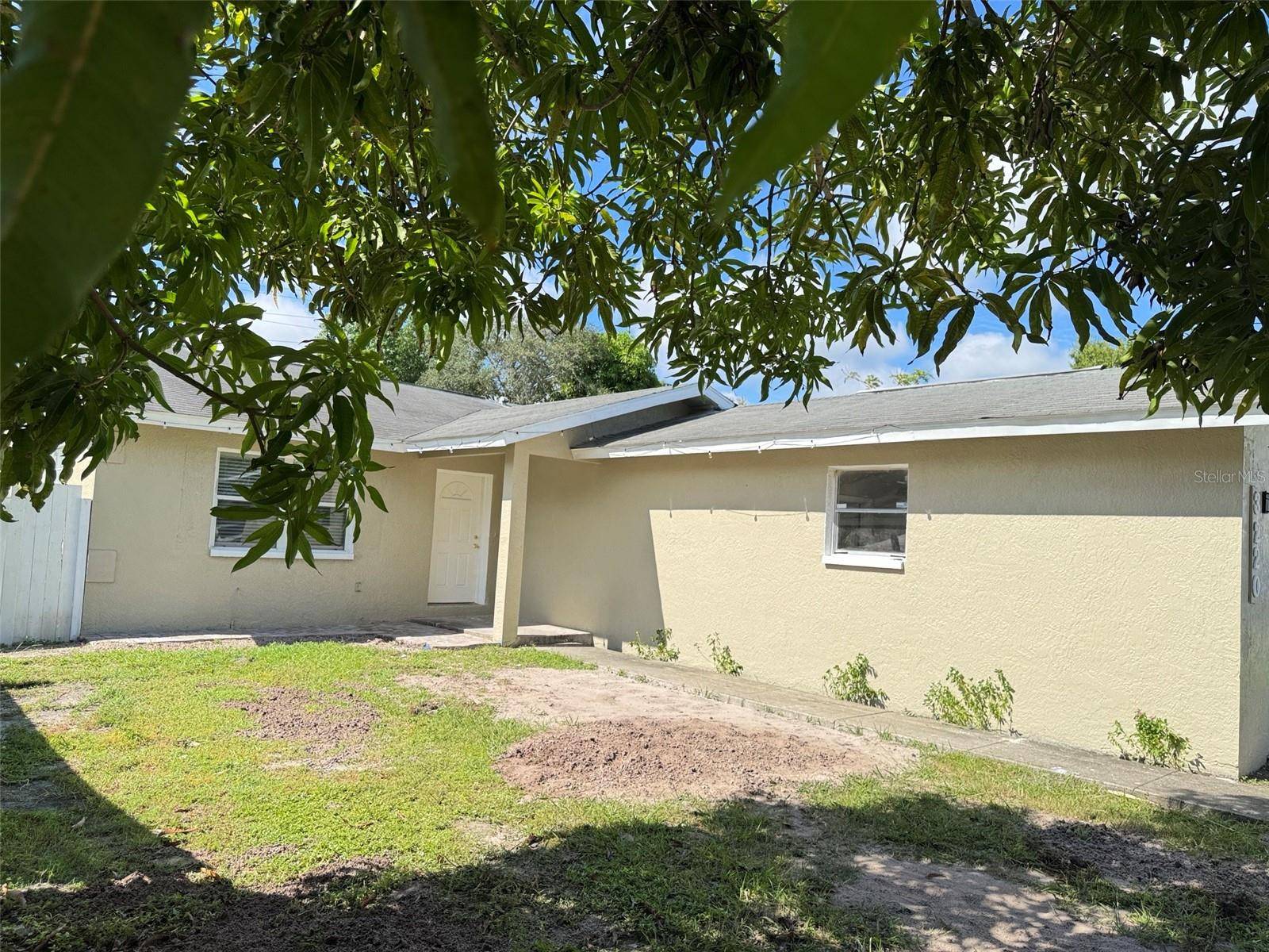 3218 68TH AVE N, St Petersburg, FL 33702
