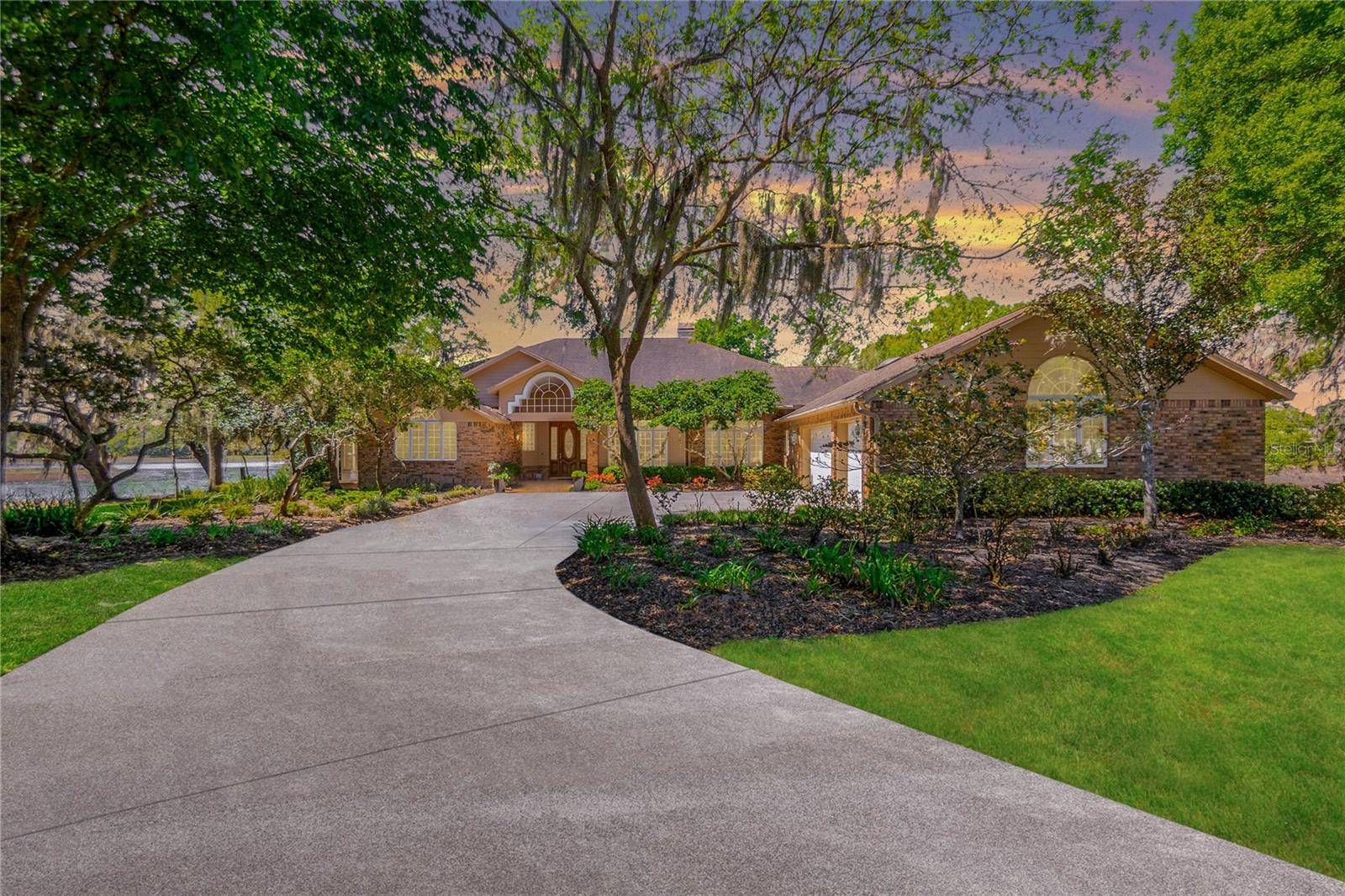 8950 E EDEN WALK CT, Inverness, FL 34450