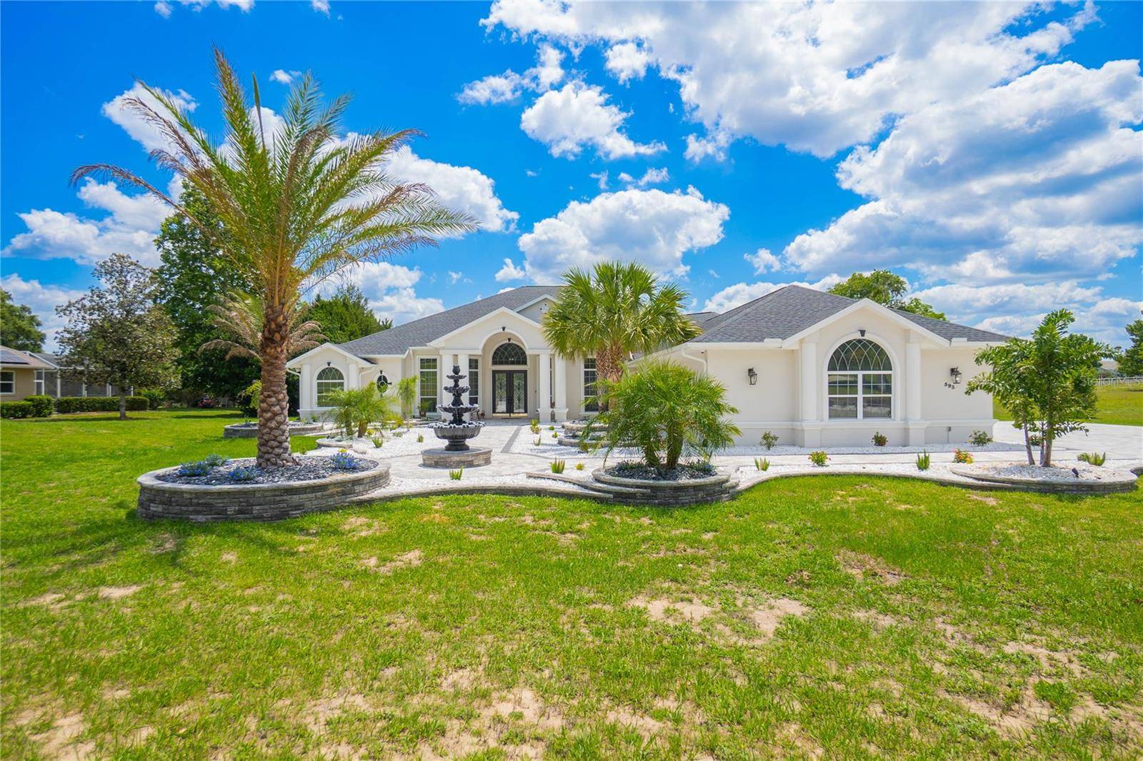593 N CHERRY POP DR, Inverness, FL 34453