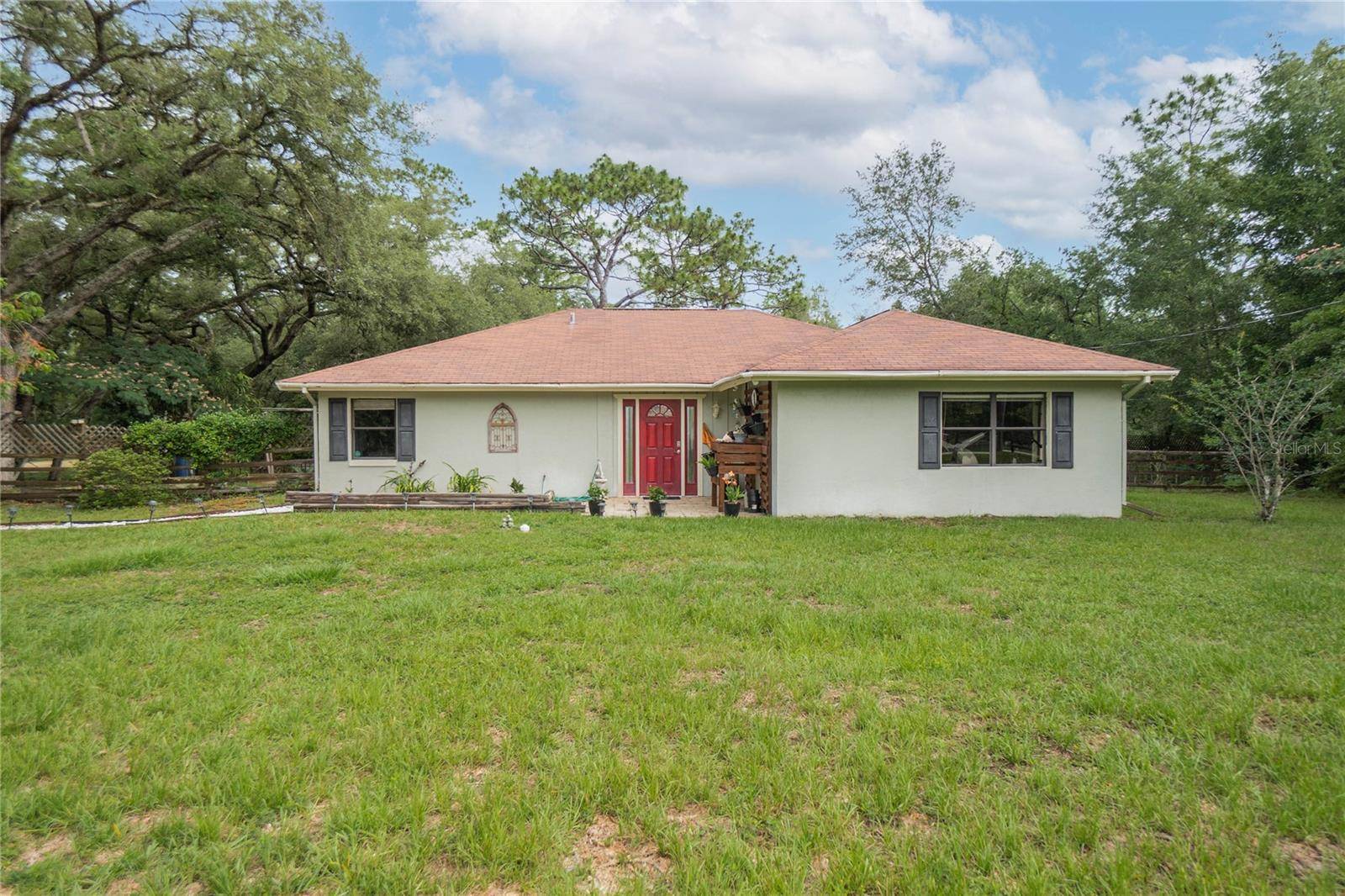 2925 W BIRDS NEST DR, Beverly Hills, FL 34465