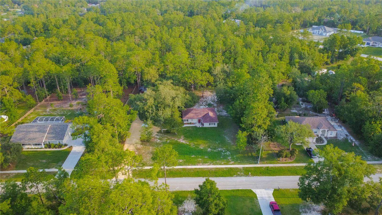 2925 W BIRDS NEST DR, Beverly Hills, FL 34465