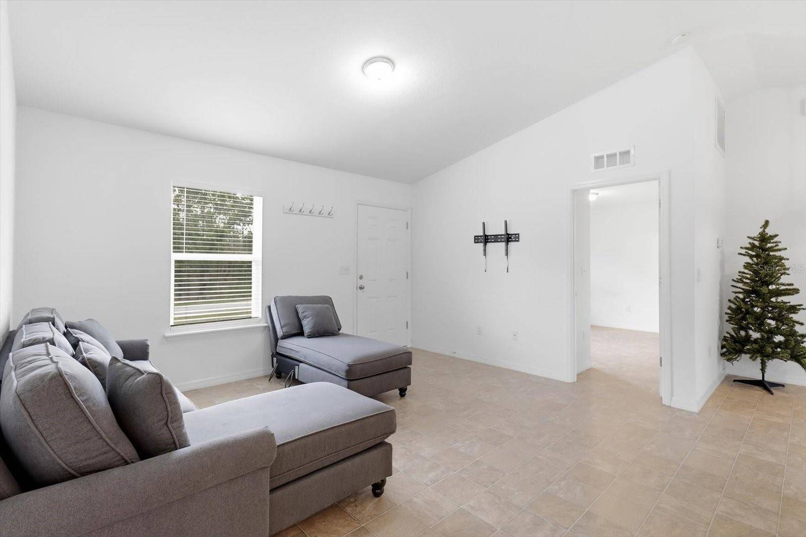 24178 NW LUNA AVE, Dunnellon, FL 34431