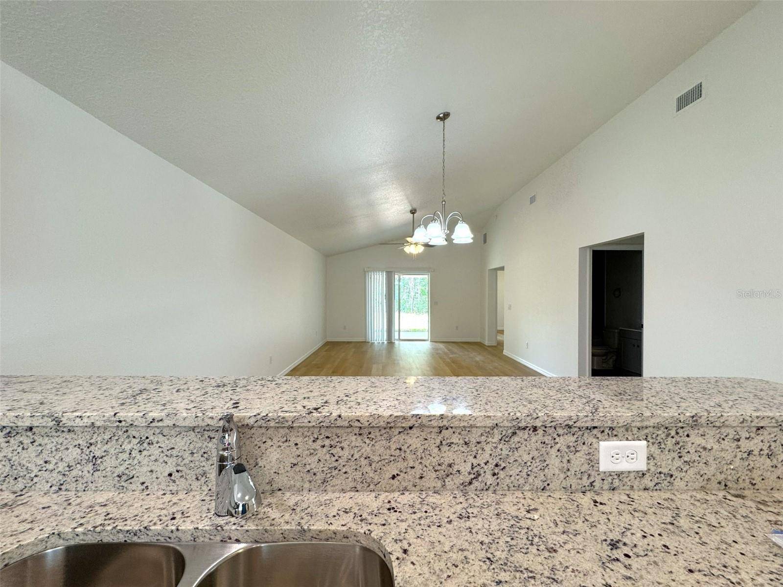 908 COLUMBIA LN, Inverness, FL 34452