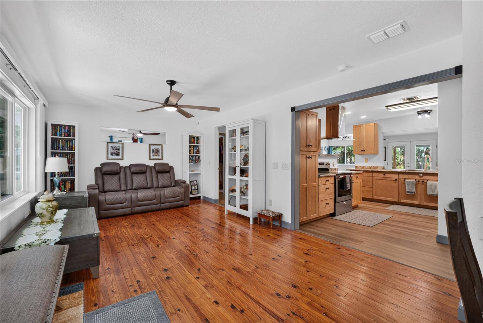 12151 NE 52ND PLACE RD, Silver Springs, FL 34488