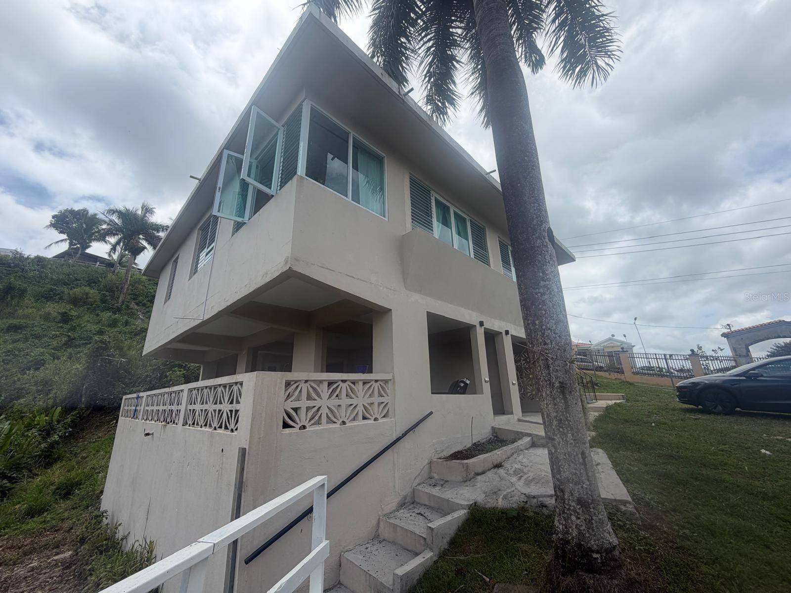 853 k.m. BARRAZAS, Carolina, PR 00979