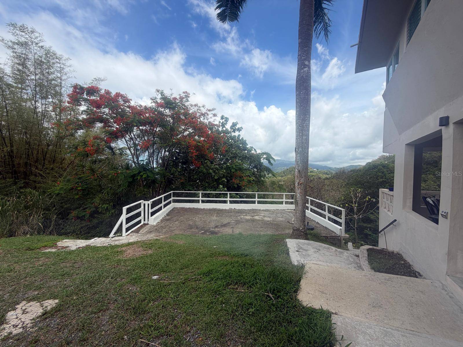 853 k.m. BARRAZAS, Carolina, PR 00979