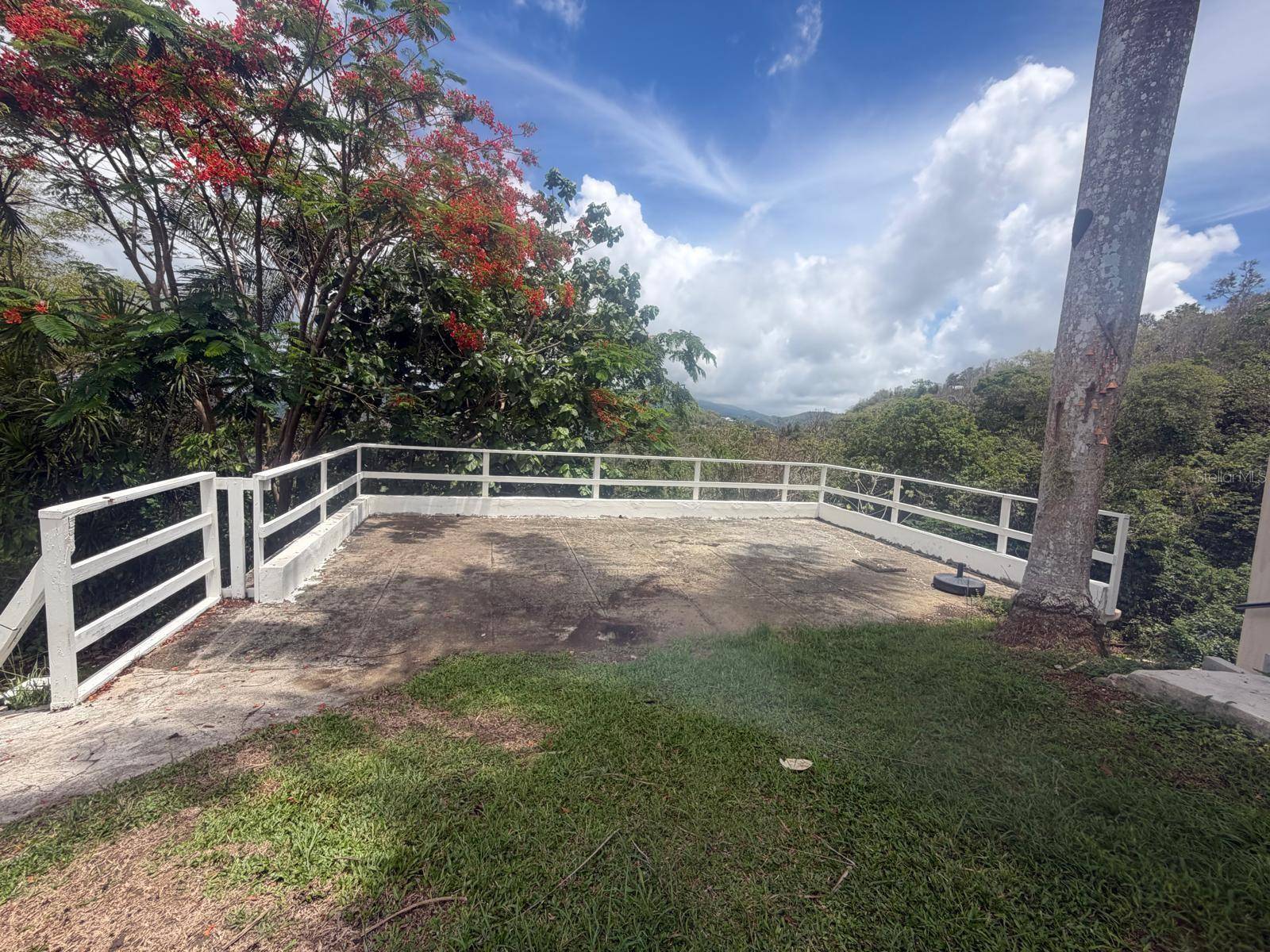 853 k.m. BARRAZAS, Carolina, PR 00979