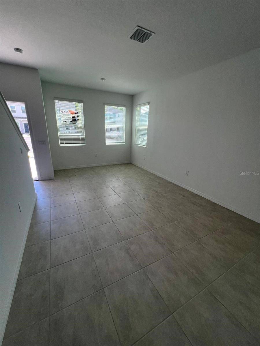 3112 SKYLINE LOOP, Poinciana, FL 34758