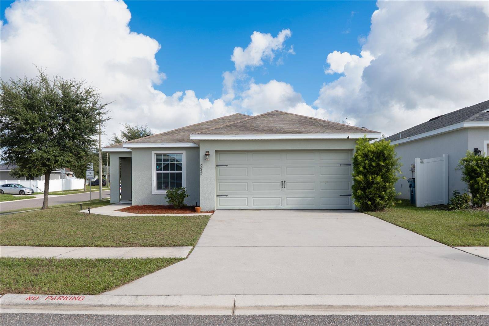 225 SANDESTIN DR, Haines City, FL 33844