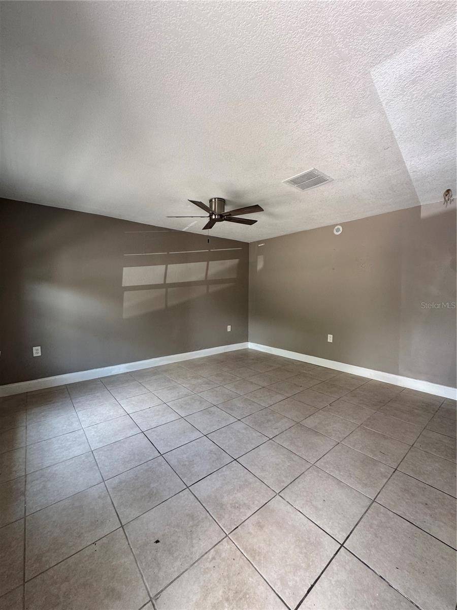 932 BUCCANEER DR, Lakeland, FL 33801