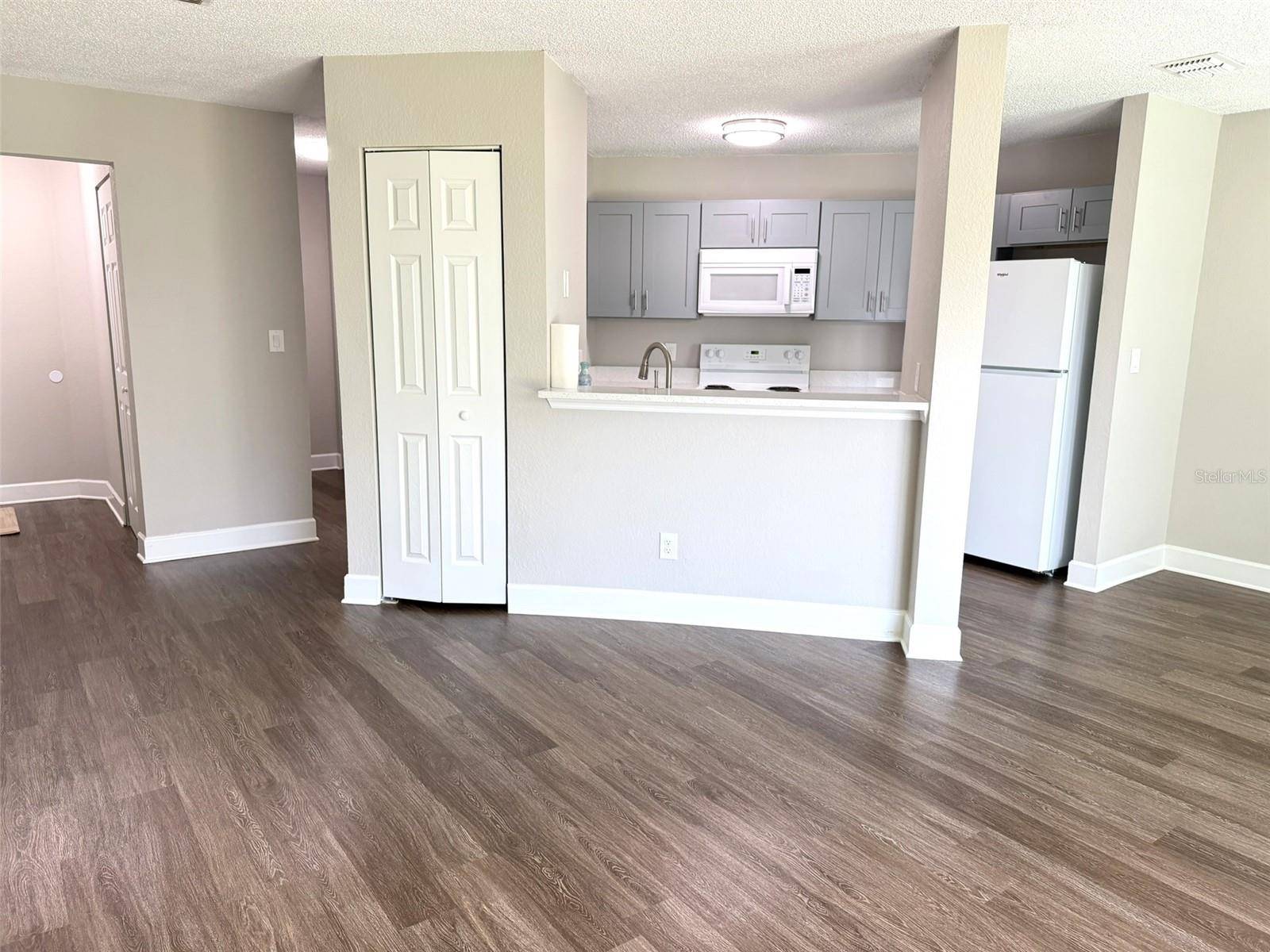 2524 WOODGATE BLVD #102, Orlando, FL 32822