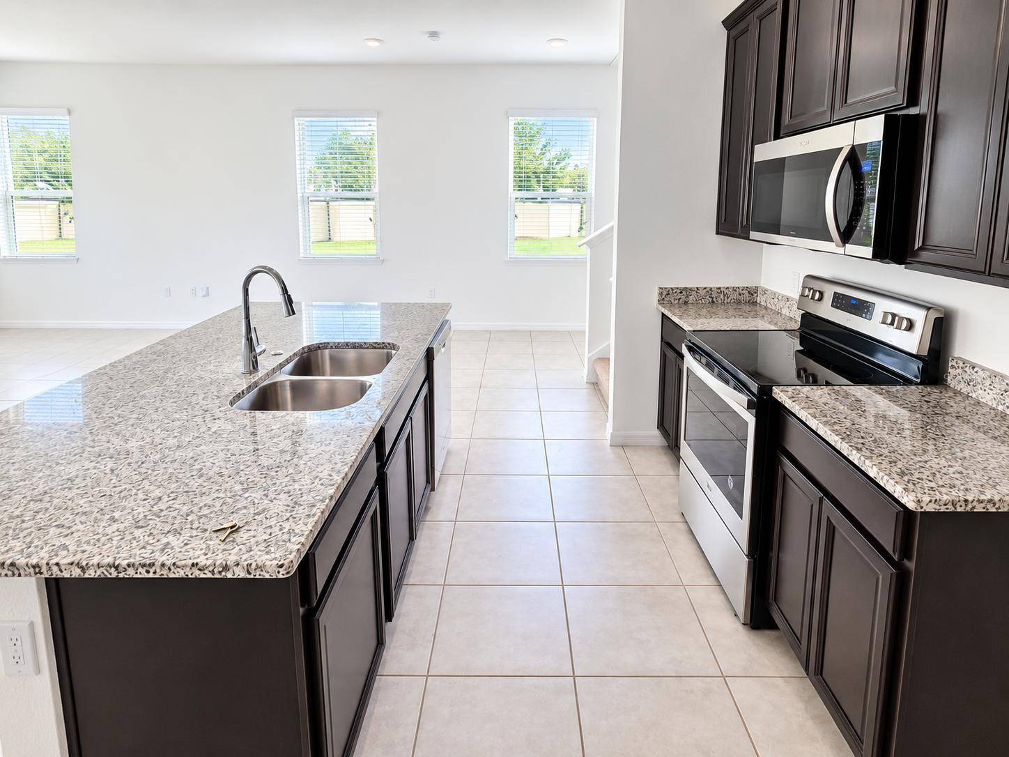 15367 WILLOW ARBOR CIR, Orlando, FL 32824