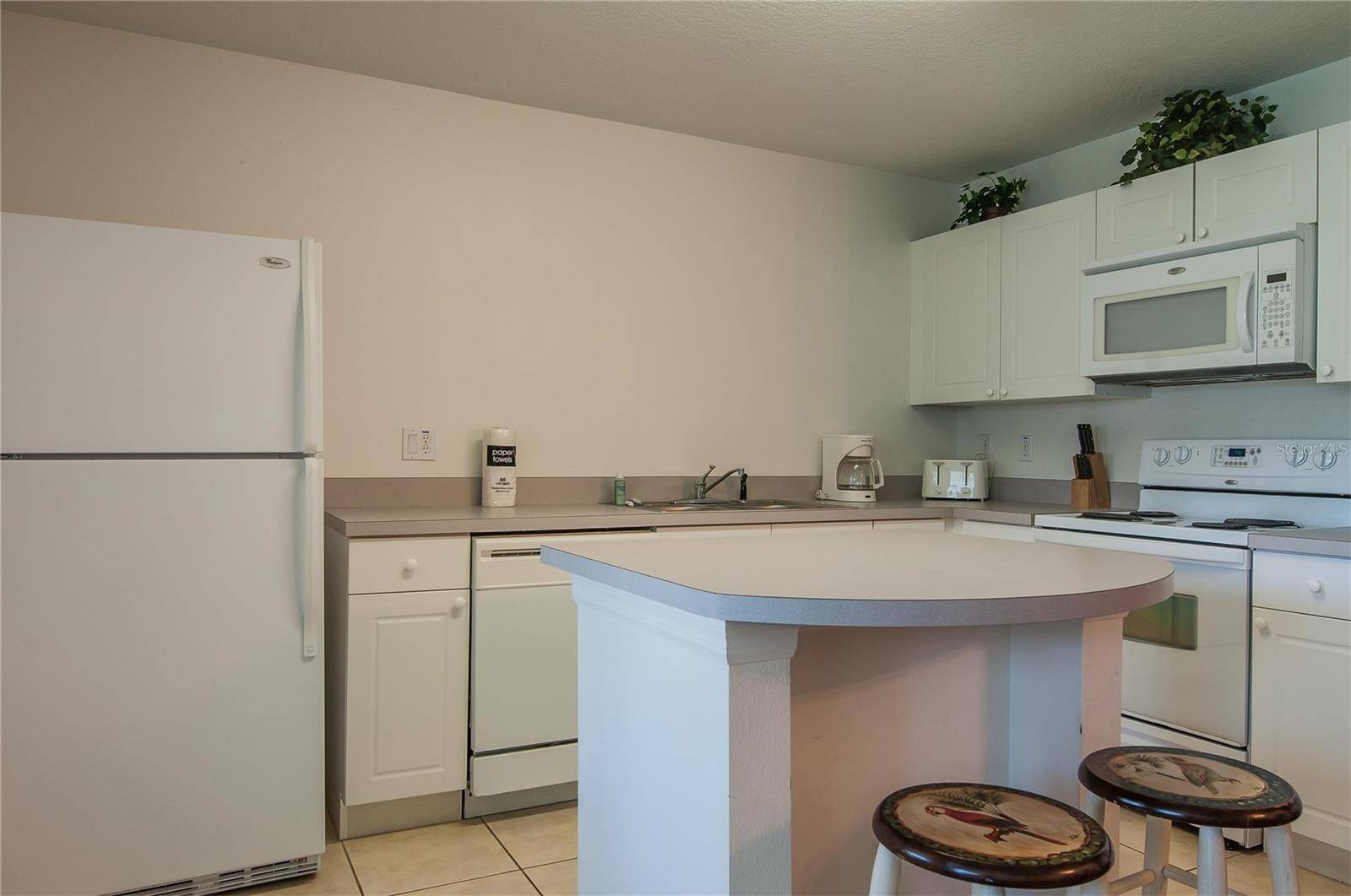 2861 CLUB CORTILE CIR, Kissimmee, FL 34746