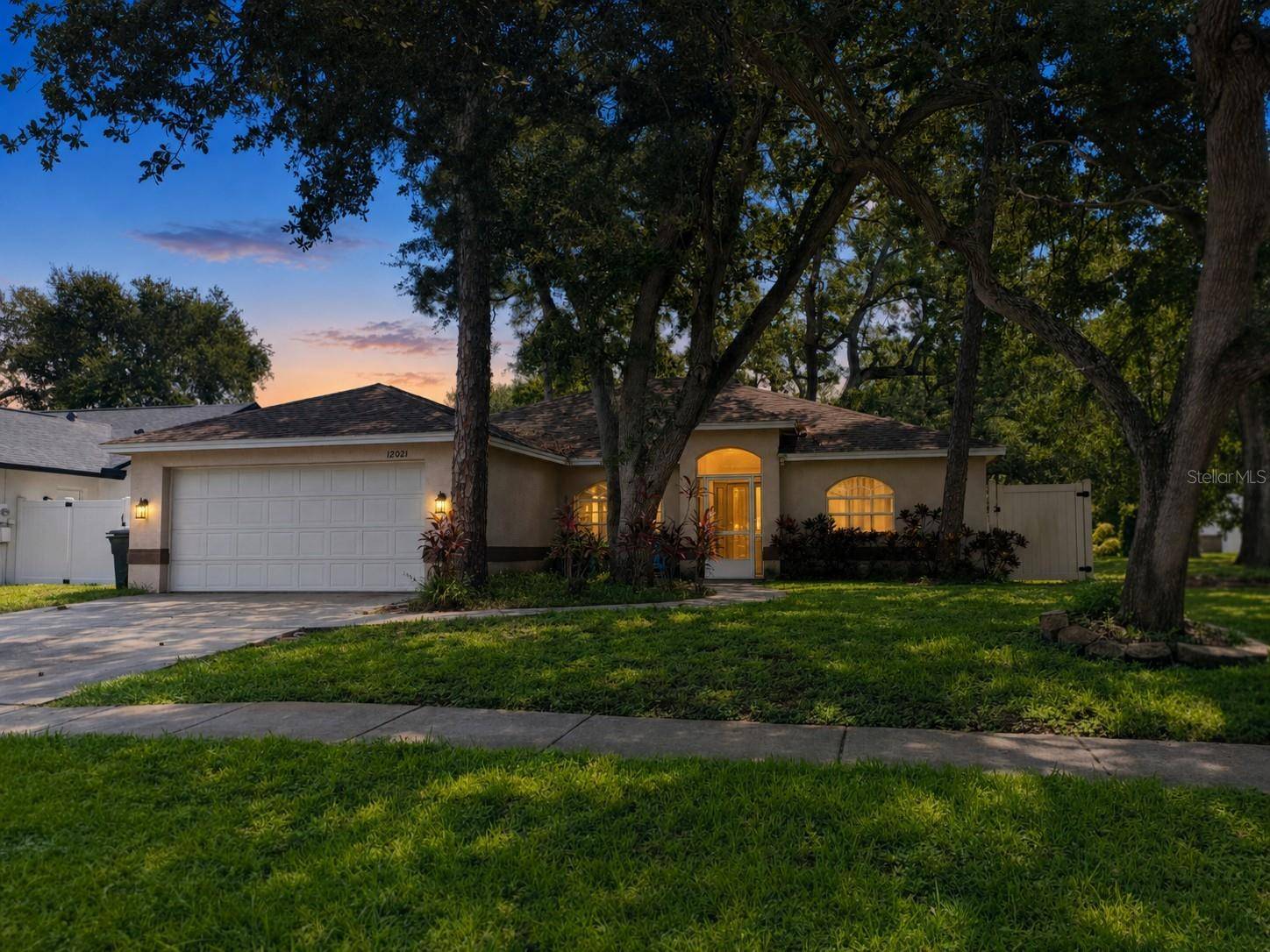 12021 68TH ST, Largo, FL 33773