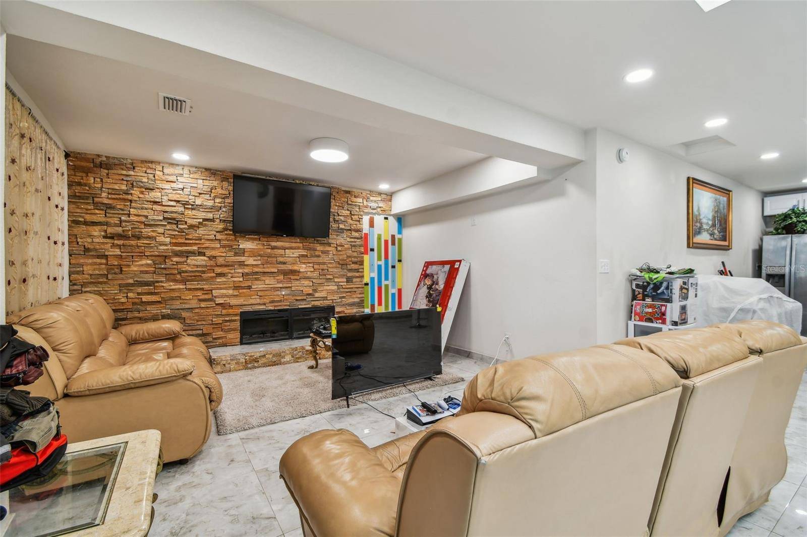 1377 S WASHINGTON AVE, Clearwater, FL 33756
