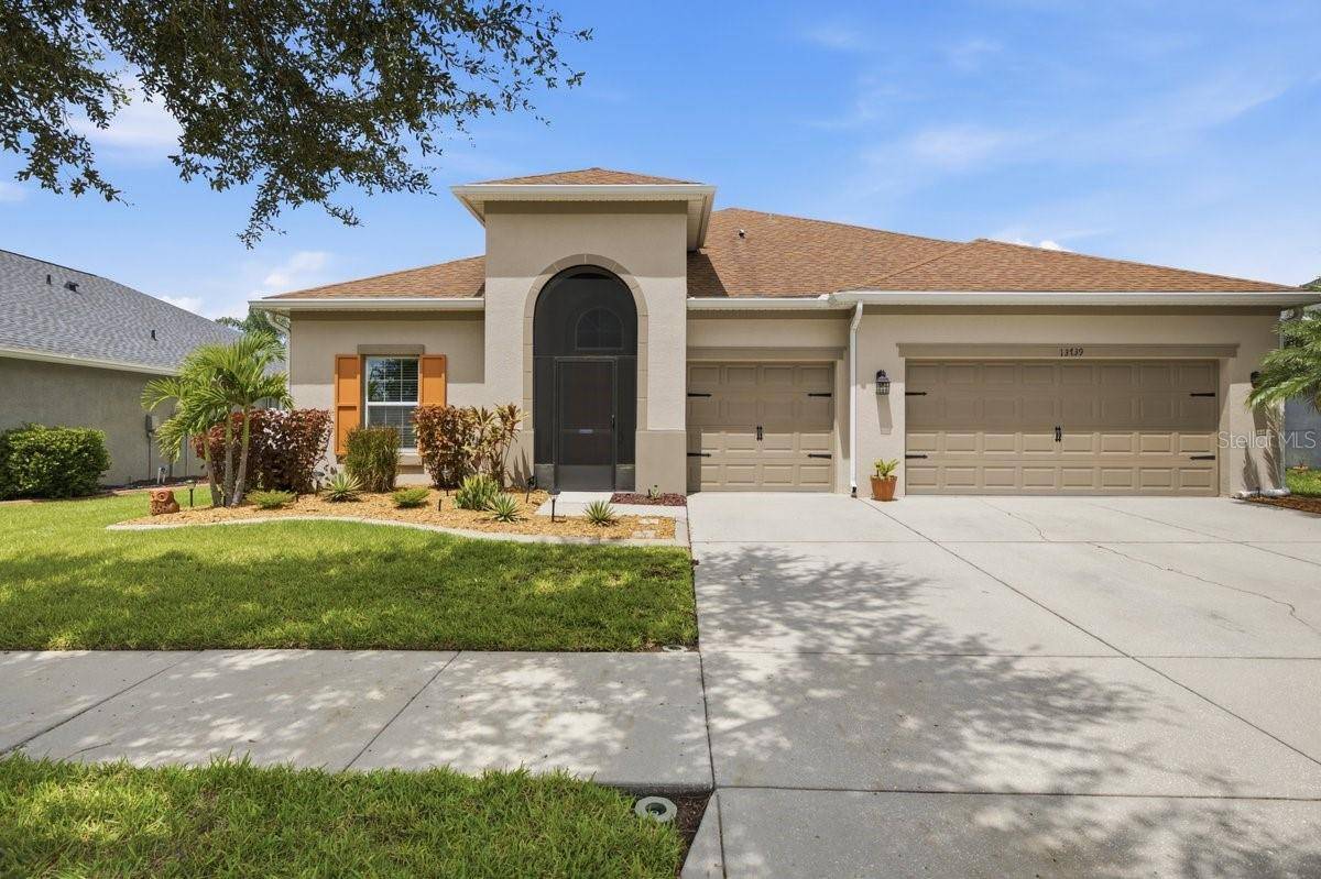 13739 ARTESA BELL DR, Riverview, FL 33579