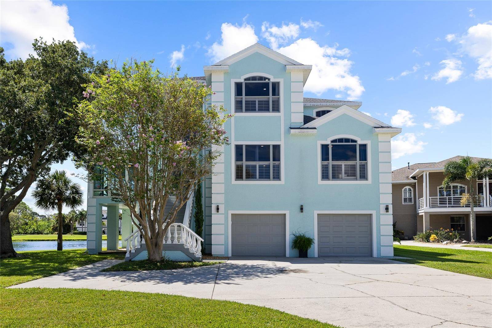 2106 PELICAN CT, Tarpon Springs, FL 34689