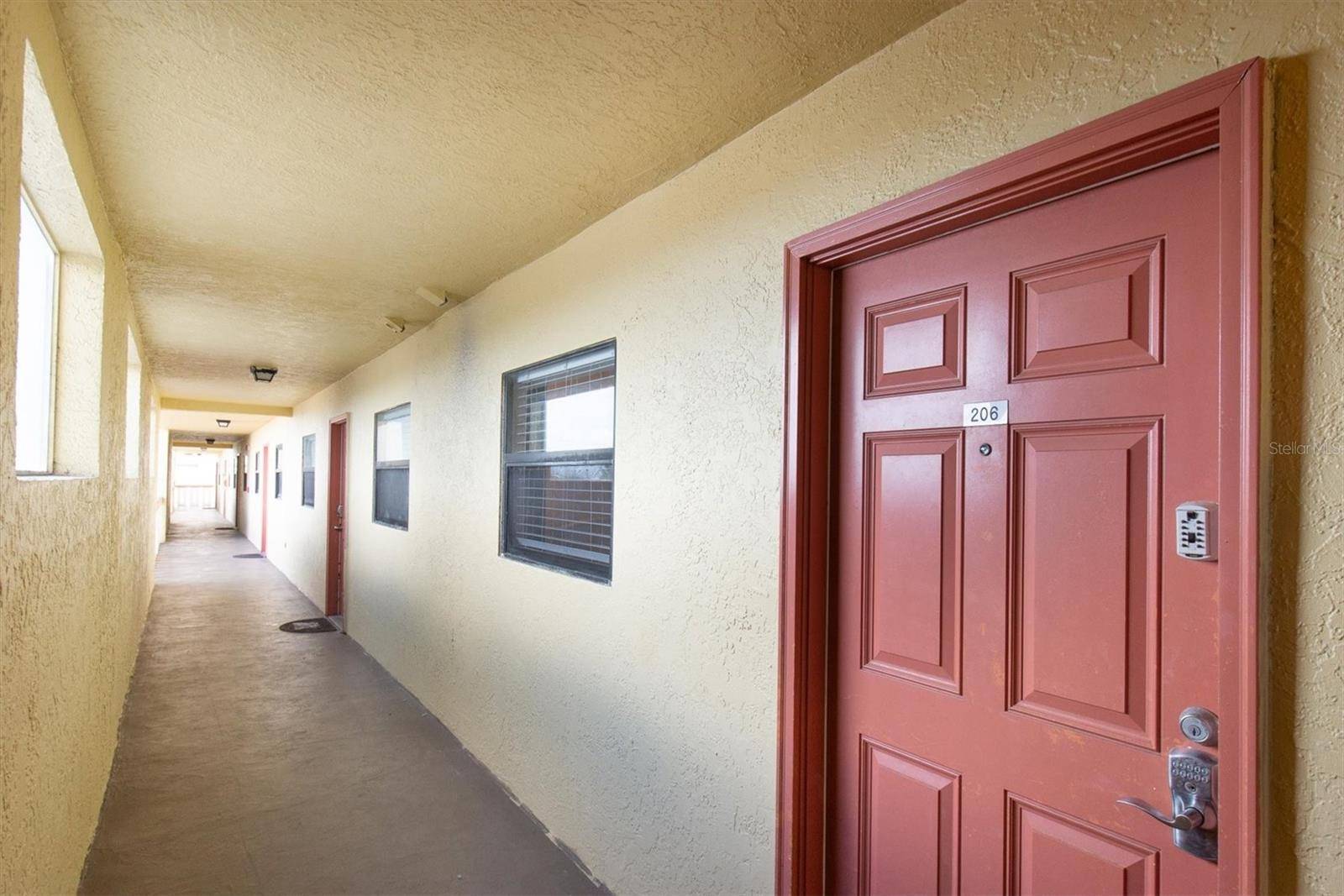 14710 GULF BLVD #206, Madeira Beach, FL 33708