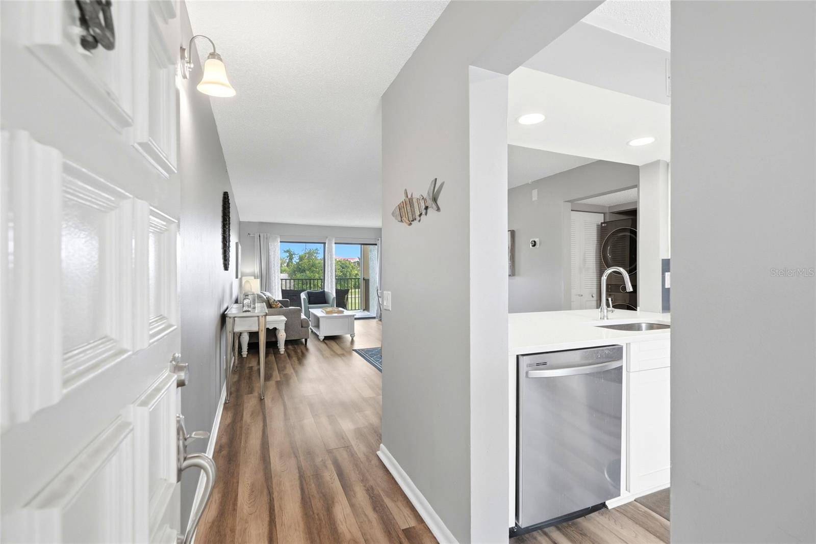 6105 PALMA DEL MAR BLVD S #219, St Petersburg, FL 33715