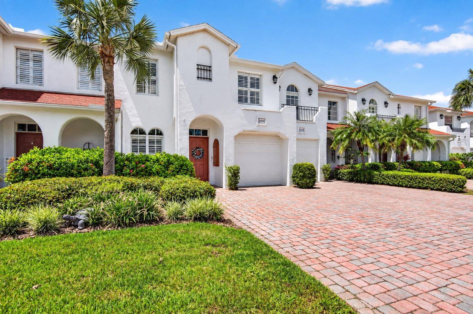 10324 SAVILLE ROWE LN, Tampa, FL 33626